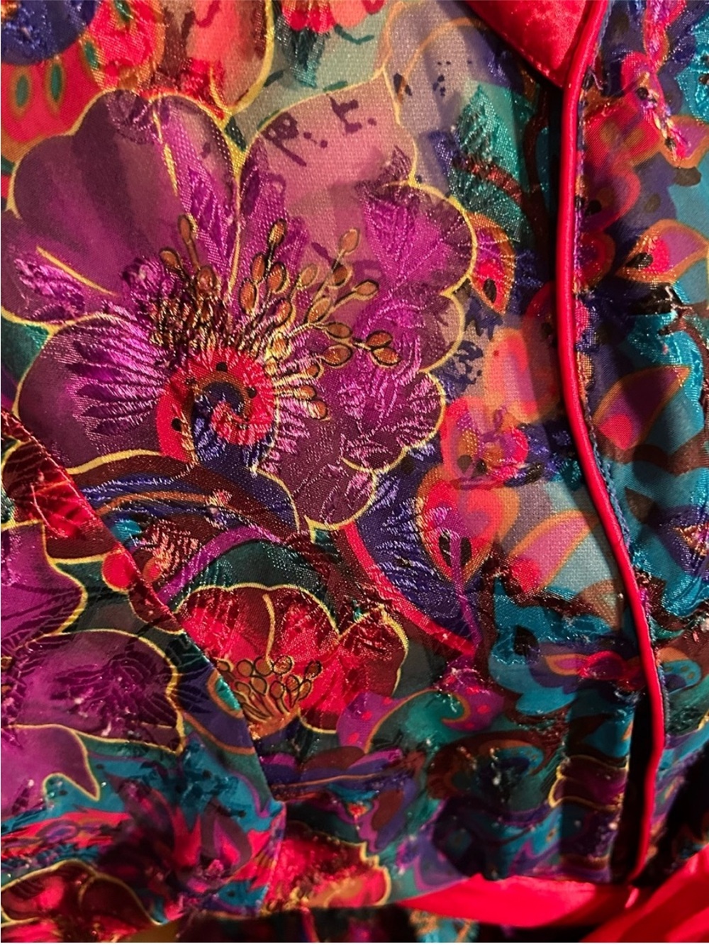 VS Vibrant Multicolor Floral Satin Robe - Picture 11 of 14